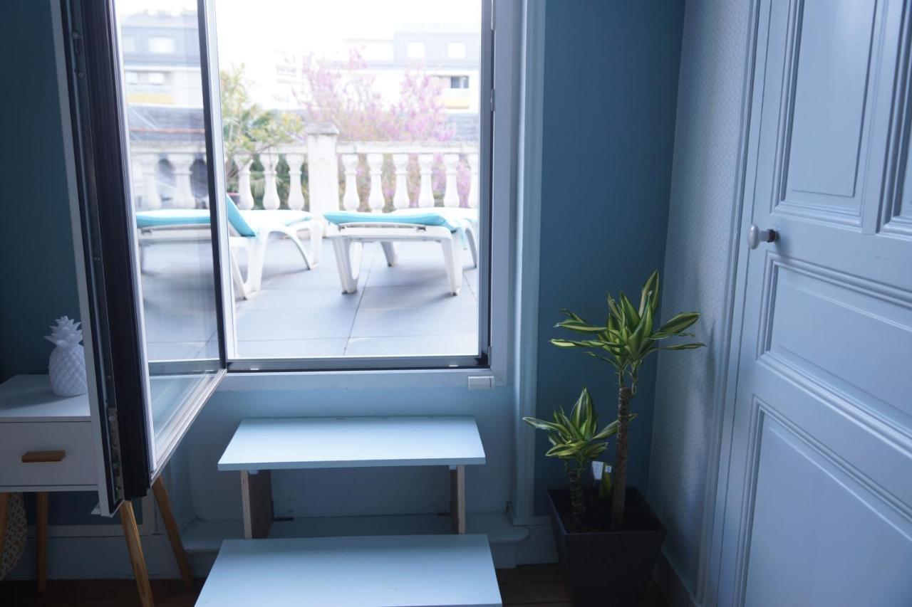 アンジェ72M² Avec Terrasse Dans Demeure Angevine De 2 Etagesアパートメント エクステリア 写真